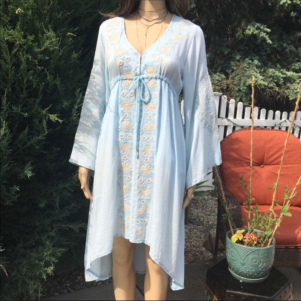 BOHO LIGHT BLUE PALE YELLOW FLOWERS HI-LO MIDI DRESS - Picture 8 of 10